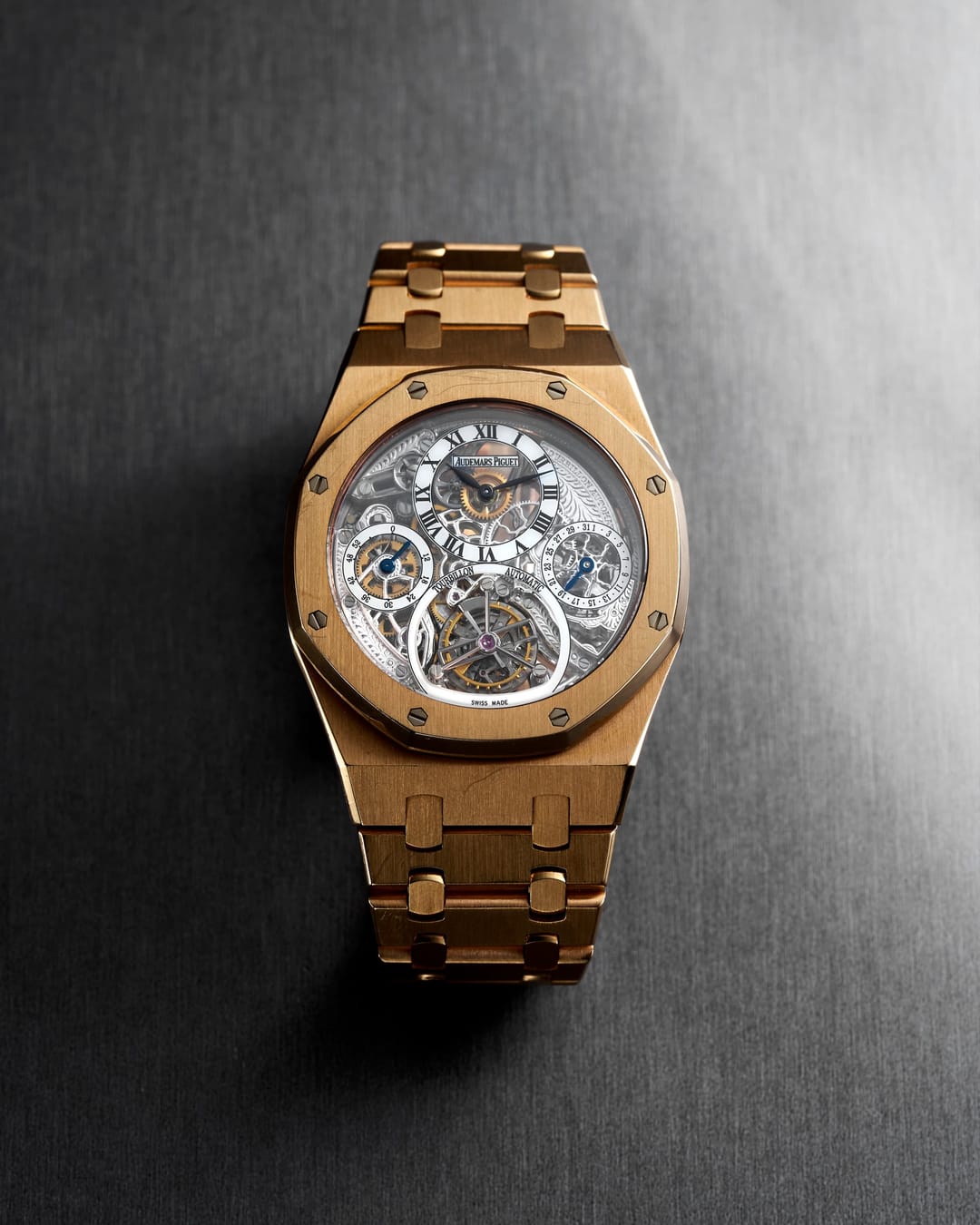 Audemars Piguet Royal Oak Tourbillon Squelette in yellow gold with openworked hand-engraved movement and integrated gold bracelet