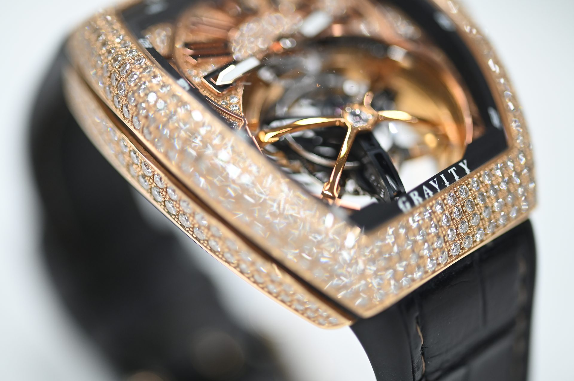 Franck Muller Vanguard Gravity Tourbillon — The Gravity tourbillon bridge, elongated across the aperture.