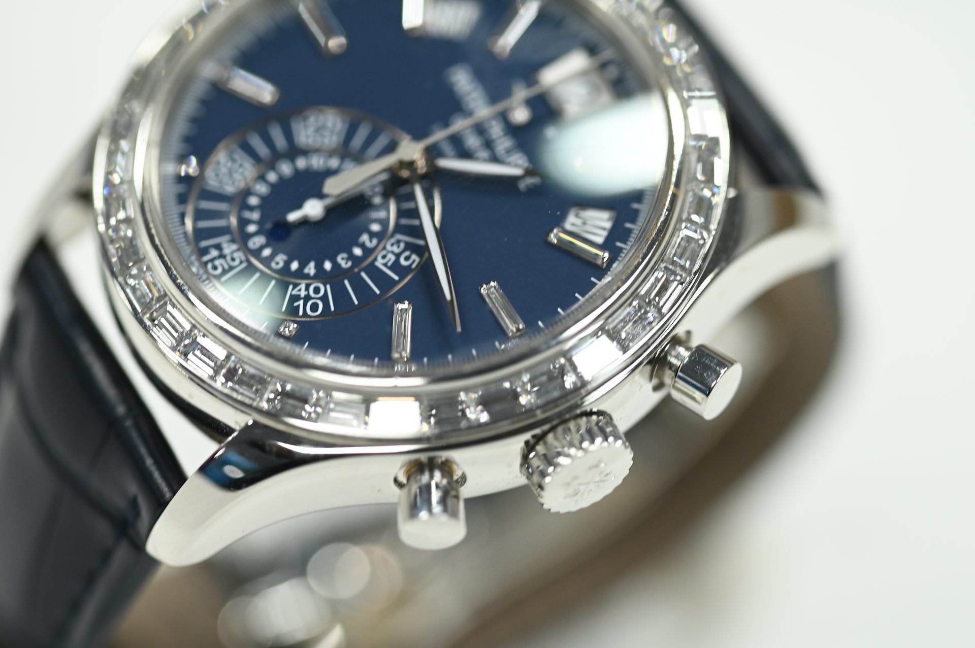 Patek Philippe Annual Calendar Chronograph, Tiffany & Co. dial — Dial detail: day, date and month apertures with the retailer signature at six.